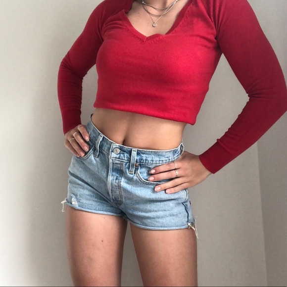 Zara V-neck - Picture 1 of 3